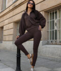 Brązowy Komplet Dresowy — Bluza Half-Zip i Spodnie